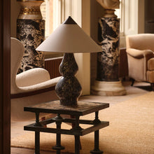 Load image into Gallery viewer, Yuki Green Table Lamp