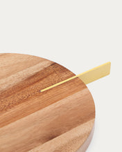 Load image into Gallery viewer, Zairin serving board in FSC 100% acacia wood and yellow metal - image 4