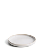 Load image into Gallery viewer, Uilo white ceramic dessert plate