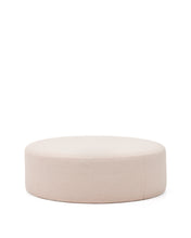 Load image into Gallery viewer, Kaeli footrest with removable cover in pink bouclé Ø 120 cm