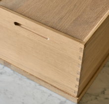 Load image into Gallery viewer, Orford Wooden Bread Bin