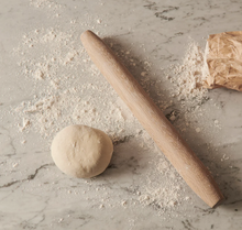 Load image into Gallery viewer, Orford Oak Rolling Pin