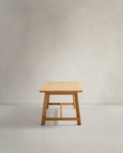 Load image into Gallery viewer, Idun Dining Table