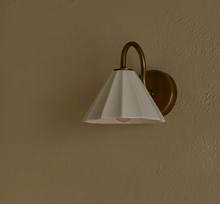 Load image into Gallery viewer, Polperro Ceramic Wall Light