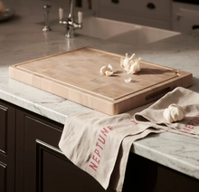 Load image into Gallery viewer, Orford Oak Chopping Board