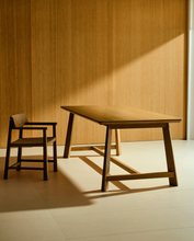 Load image into Gallery viewer, Idun Dining Table