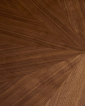 Load image into Gallery viewer, Naanim round table in walnut veneer, Ø 120 cm - image 11
