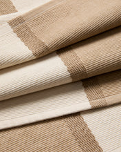 Load image into Gallery viewer, Tari set of 2 beige 100% cotton placemats 35 x 50 cm - image 3