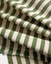 Load image into Gallery viewer, Daltan set of 2 green striped cotton and jute placemats 35 x 50cm - image 4