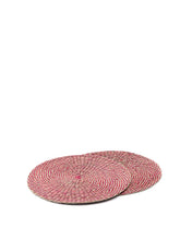 Load image into Gallery viewer, Rivela set of 2 red seagrass placemats Ø38cm