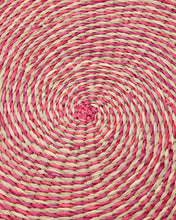 Load image into Gallery viewer, Rivela set of 2 red seagrass placemats Ø38cm - image 5