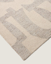 Load image into Gallery viewer, Norela grey jacquard wool blend rug 300 x 200cm - image 4