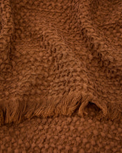 Load image into Gallery viewer, Nulina 100% cotton waffle blanket in dark orange 130 x 170 cm - image 4