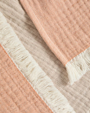 Load image into Gallery viewer, Nafine 100% cotton muslin blanket with two-toned fringe 130 x 170 cm - image 5