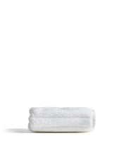Load image into Gallery viewer, Navira 100% cotton white face towel 30 x 50cm - image 3