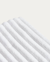 Load image into Gallery viewer, Navira 100% cotton white face towel 30 x 50cm - image 9