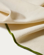 Load image into Gallery viewer, Todila set of 2 cotton napkins with green contrast detail 35 x 35cm - image 5