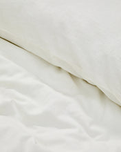 Load image into Gallery viewer, Simmel duvet cover and pillowcase set in ecru linen blend for 150 cm bed - image 5