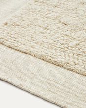 Load image into Gallery viewer, Marely white wool rug 200 x 300 cm - image 4