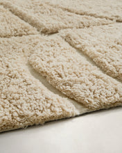 Load image into Gallery viewer, Nak ecru wool jacquard rug, 200 x 300 cm - image 8