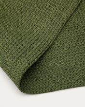 Load image into Gallery viewer, Despas green synthetic fibre rug 200 x 300cm - image 4