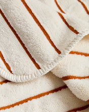 Load image into Gallery viewer, Dorane 100% cotton towel with orange stripes 30 x 50cm - image 5
