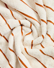 Load image into Gallery viewer, Dorane 100% cotton towel with orange stripes 50 x 90cm - image 4