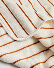 Load image into Gallery viewer, Dorane 100% cotton towel with orange stripes 50 x 90cm - image 5