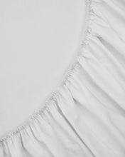 Load image into Gallery viewer, Teia 100% cotton percale fitted bed sheet, 180 thread count, white, for 160 cm bed - image 5