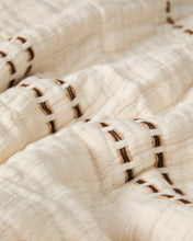 Load image into Gallery viewer, Siloda beige striped double-gauze cotton bedspread for 90/135cm bed - image 6