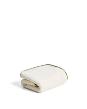 Load image into Gallery viewer, Sedora 100% cotton towel with green contrast detail 50 x 90cm