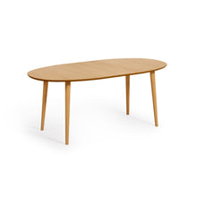 Load image into Gallery viewer, Oqui extendable oval table with an oak veneer and solid wood legs, Ø 140 (220) x 90 cm - image 3