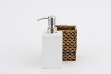 Load image into Gallery viewer, Togo Hand Pump