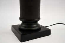 Load image into Gallery viewer, Table Lamp Shanna