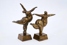 Load image into Gallery viewer, Emmanuelle Statue II