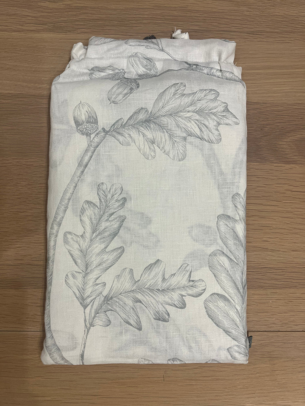 Emily Linen Tablecloth Francesca 250 cm  - Flax Blue