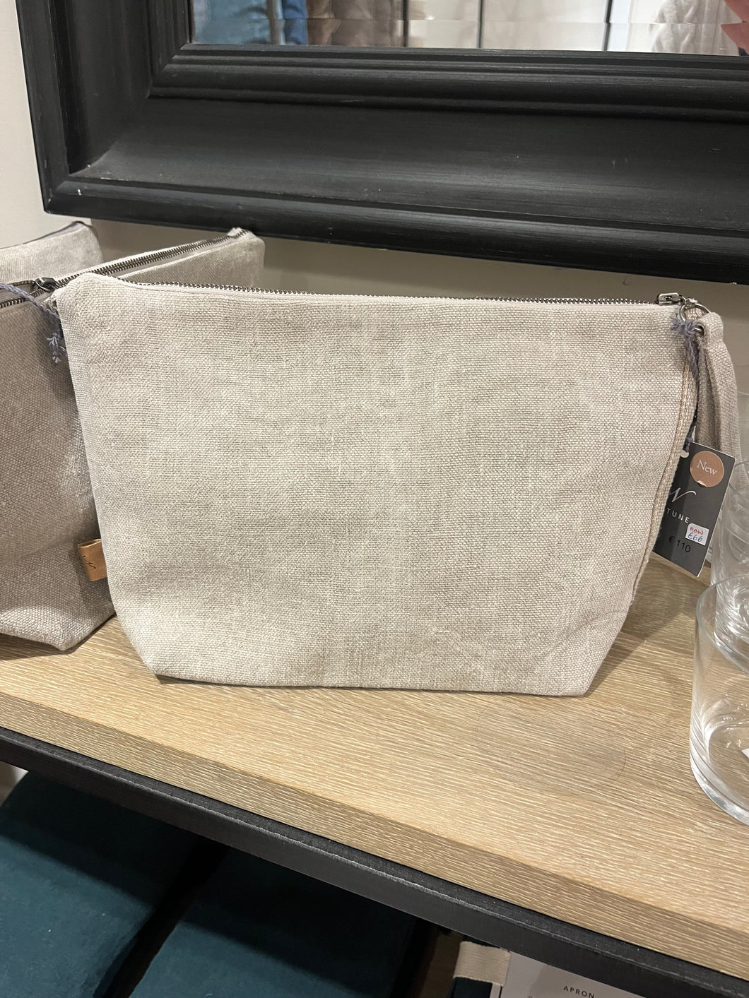 Bella Linen Wash Bag - Trellis