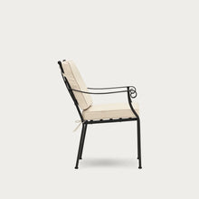 Load image into Gallery viewer, Cheltenham Carver Chair with Cushions
