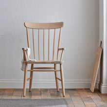 Load image into Gallery viewer, Wardley Carver Chair