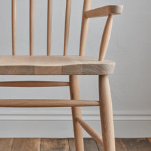 Load image into Gallery viewer, Wardley Carver Chair