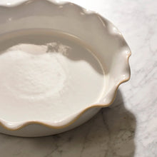 Load image into Gallery viewer, Bramley Stoneware Pie Dish