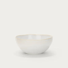 Load image into Gallery viewer, Clovelly Serving Bowl