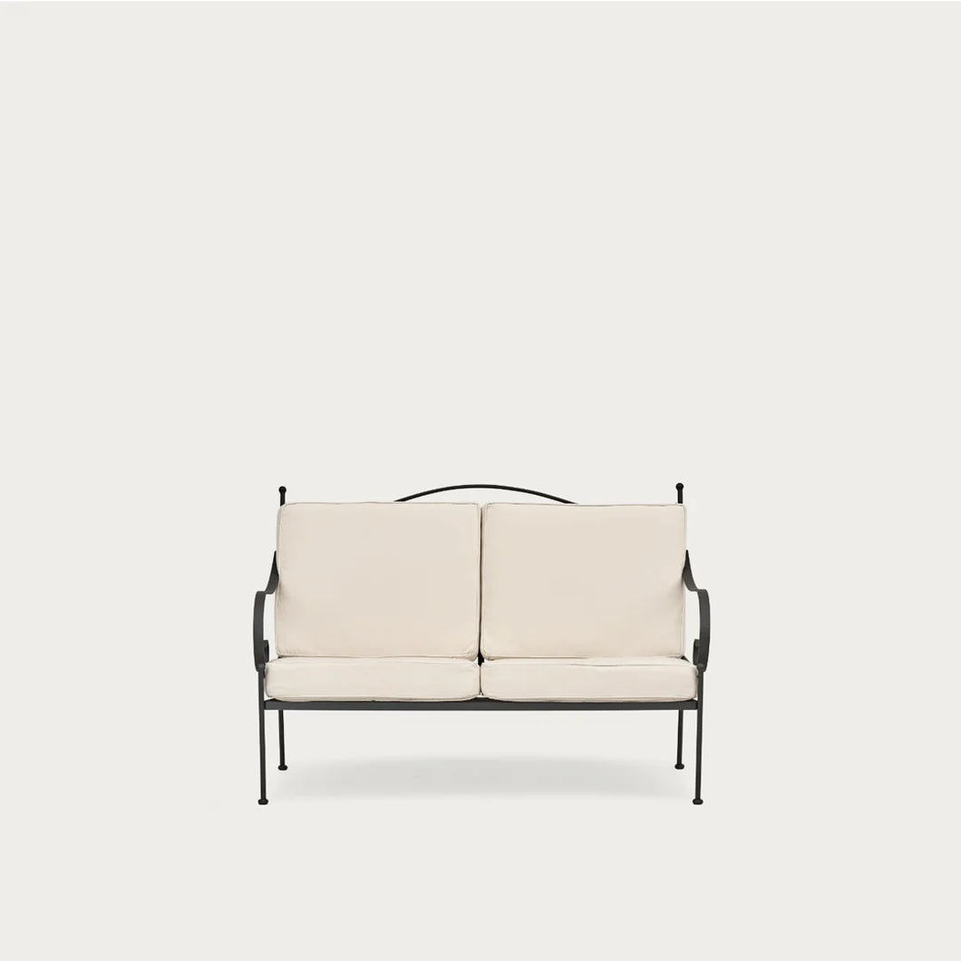 Cheltenham 2 Seater Sofa with Cushions