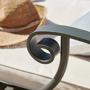 Cheltenham Sunlounger with Cushions
