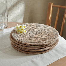 Load image into Gallery viewer, Ashcroft Placemats, Set of 6 Round