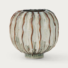 Load image into Gallery viewer, Lavington Vase