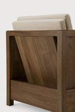 Load image into Gallery viewer, Roan lounge chair - Flax