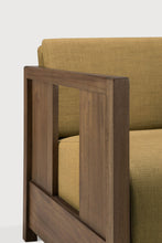 Load image into Gallery viewer, Roan lounge chair - Amber