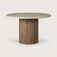 Load image into Gallery viewer, Roller Max Outdoor Dining Table