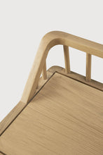 Load image into Gallery viewer, Oak Spindle Bench